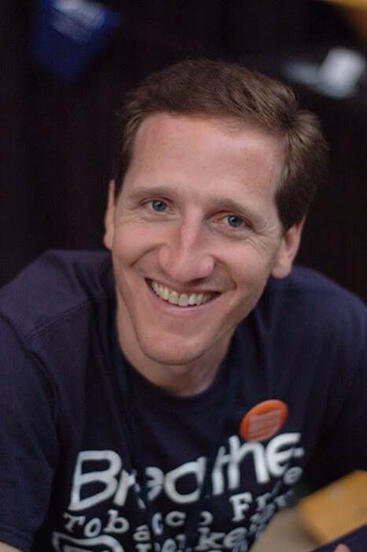 Headshot of Steve Maranzana